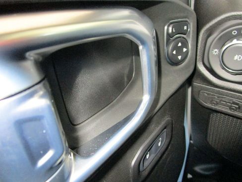 New 2026 Jeep Wrangler Sport S image 37