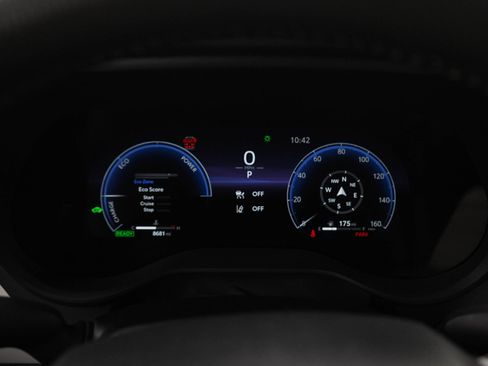 Used 2025 Toyota Sienna XSE AWD/4WD image 25