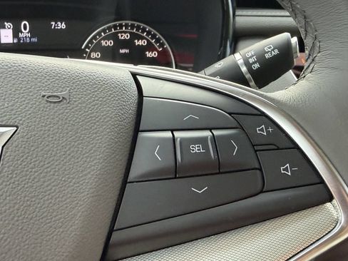 Used 2023 Cadillac XT5 Premium Luxury FWD image 29