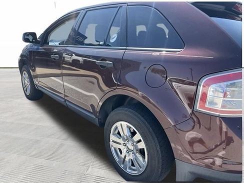Used 2009 Ford Edge SE FWD image 3