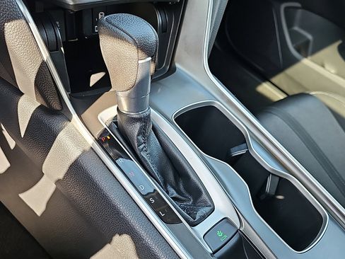 Certified 2020 Honda Accord EX image 15