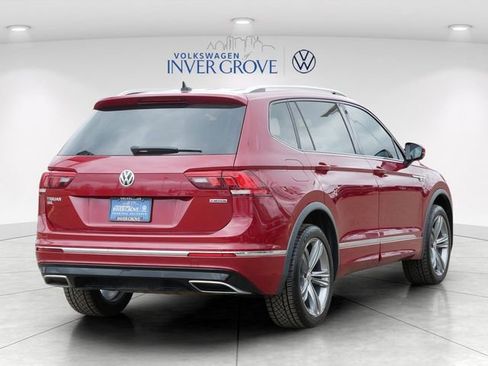 Used 2019 Volkswagen Tiguan SEL R-Line AWD/4WD image 7