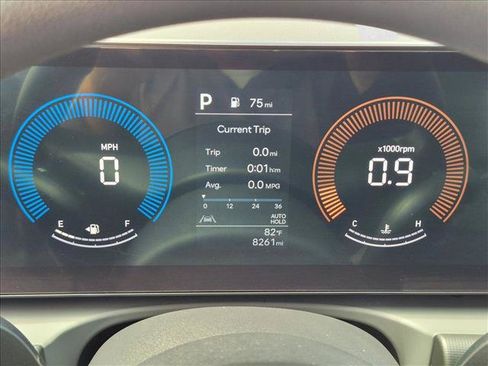 Certified 2025 Hyundai Santa Cruz SEL FWD image 12