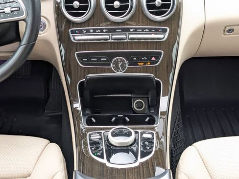 Used 2021 Mercedes-Benz C 300 Sedan image 18