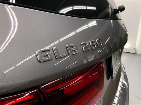 New 2026 Mercedes-Benz GLB 250 image 16