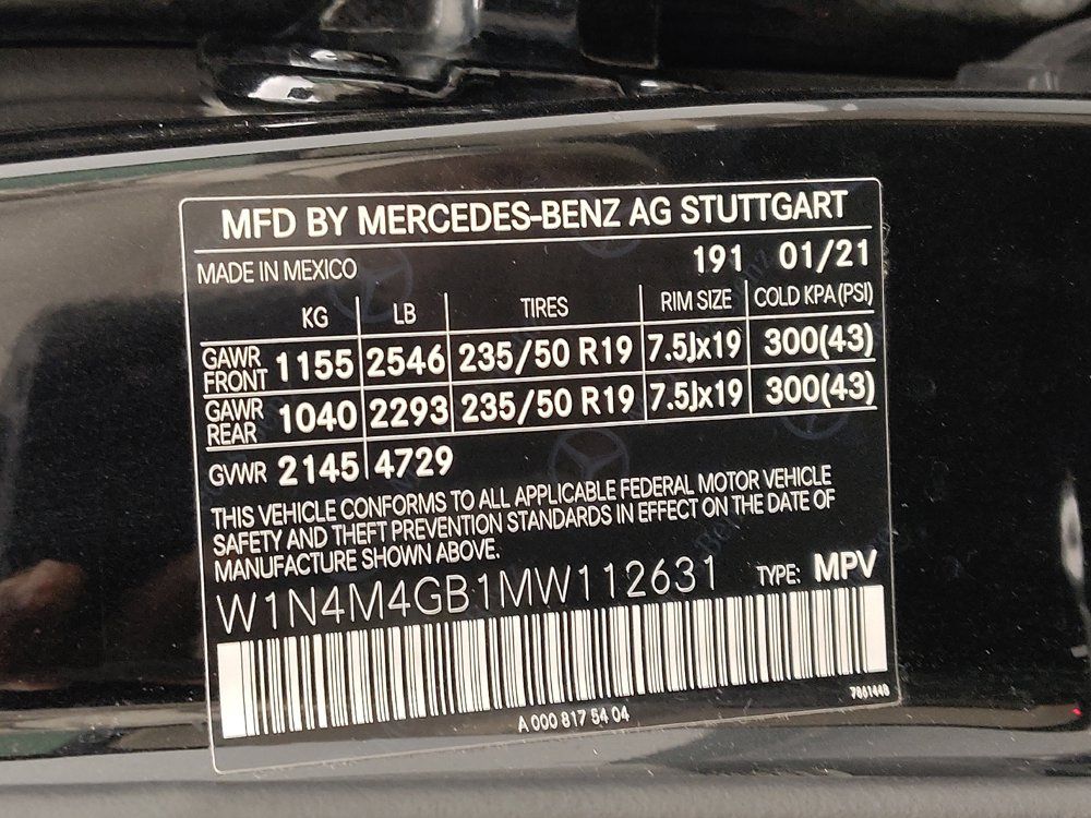 Used 2021 Mercedes-Benz GLB 250 w/ Premium Package image 33