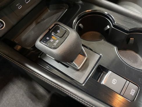 Used 2021 Nissan Rogue SL w/ Premium Package image 27