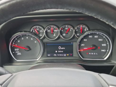 Used 2021 Chevrolet Silverado 1500 LT AWD/4WD image 32