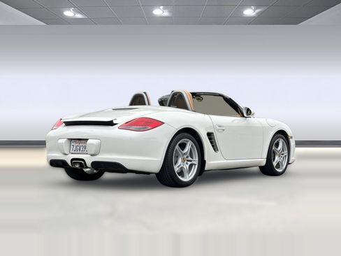 Used 2011 Porsche Boxster RWD image 8