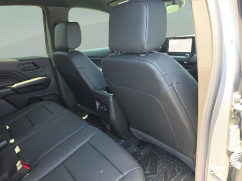 Used 2026 Chevrolet Colorado Trail Boss image 24