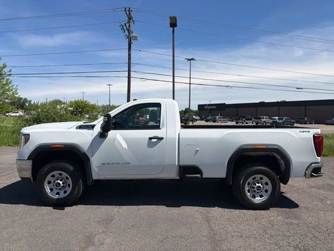 Used 2023 GMC Sierra 3500 Pro w/ Convenience Package AWD/4WD image 2