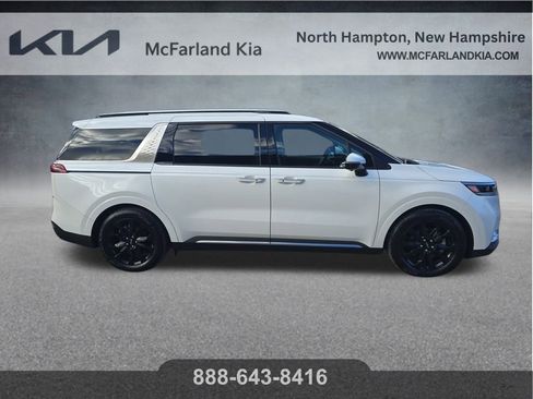 Used 2024 Kia Carnival SX image 8