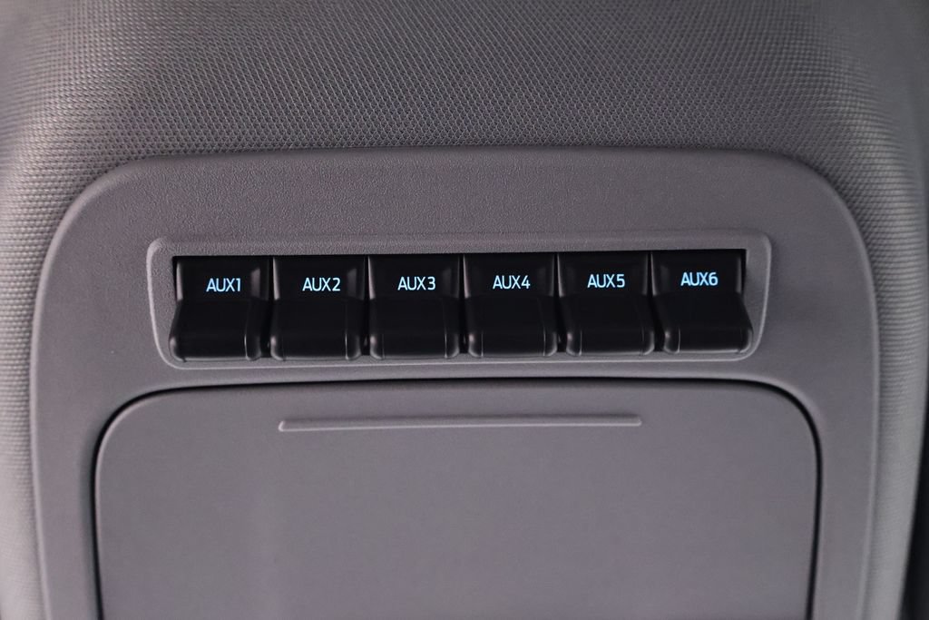 New 2026 Ford F550 4x4 Regular Cab Super Duty image 26