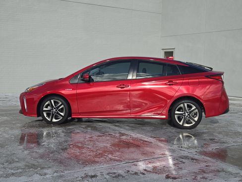 Used 2022 Toyota Prius Limited image 5