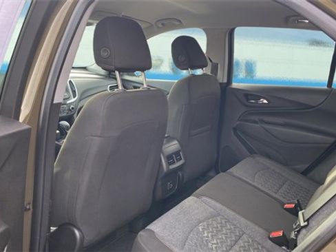 Used 2024 Chevrolet Equinox LT image 17
