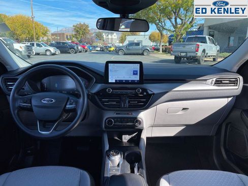 Used 2025 Ford Escape Active image 8