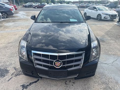 Used 2011 Cadillac CTS Luxury RWD image 5