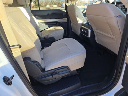 Used 2024 Ford Expedition Max Limited image 10