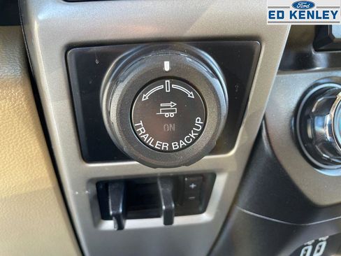 Used 2017 Ford F150 Lariat image 14