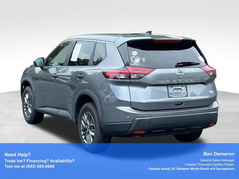 Used 2024 Nissan Rogue S FWD image 7