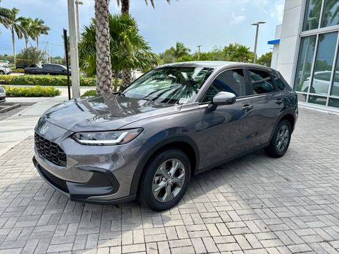 New 2026 Honda HR-V LX image 3