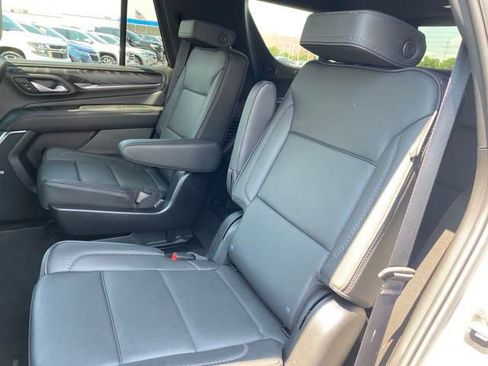 Used 2024 GMC Yukon Denali w/ Max Trailering Package image 12
