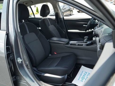 Used 2021 Nissan Sentra SV FWD image 12