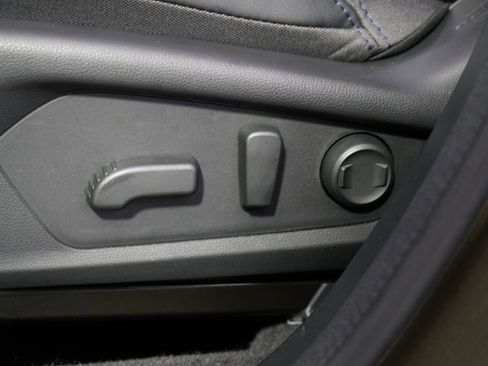 Used 2026 Subaru Forester Premium AWD/4WD image 14