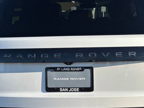 New 2025 Land Rover Range Rover SE image 14