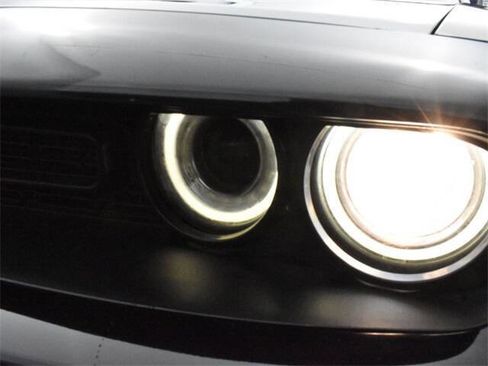 Used 2017 Dodge Challenger SXT w/ Blacktop Package image 14