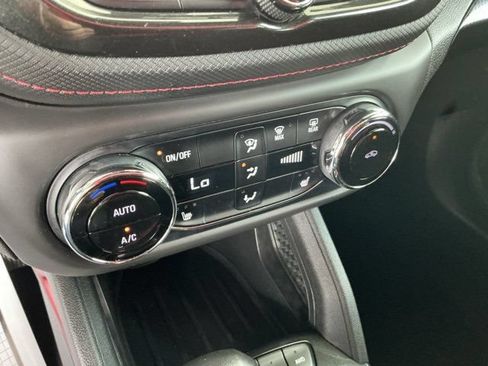 Used 2023 Chevrolet TrailBlazer RS w/ Sun and Liftgate Package AWD/4WD image 24