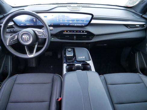 Certified 2025 Buick Enclave Preferred image 10