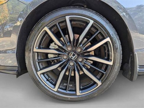 Certified 2023 Honda Accord Touring image 24