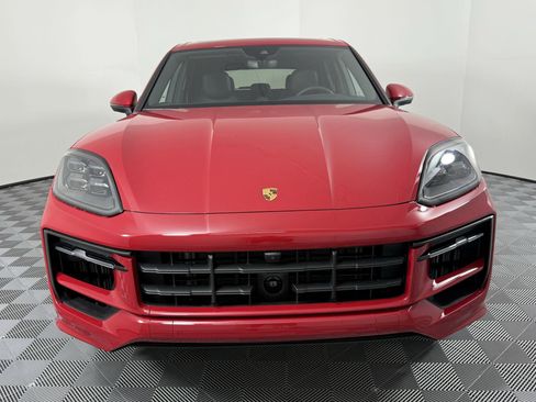 New 2025 Porsche Cayenne image 6