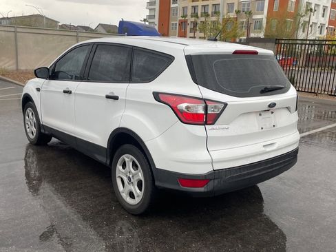 Used 2018 Ford Escape S image 3