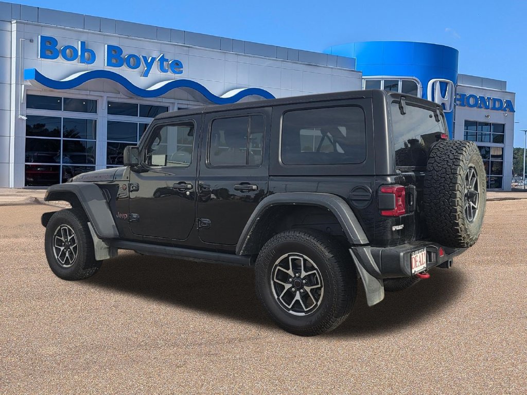 Used 2024 Jeep Wrangler Unlimited Rubicon AWD/4WD image 7