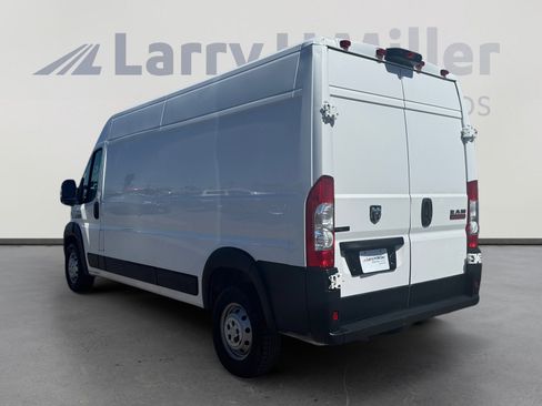 Used 2020 RAM ProMaster 2500 image 3