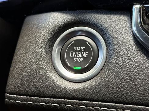 Used 2023 Chevrolet Colorado LT w/ LT Convenience Package RWD image 23