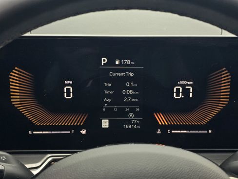 Used 2025 Kia Sorento S FWD image 20