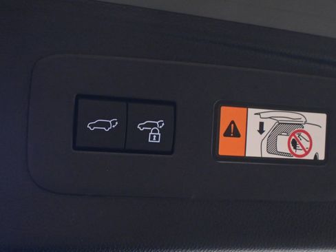 Used 2025 Lexus GX 550 AWD/4WD image 38