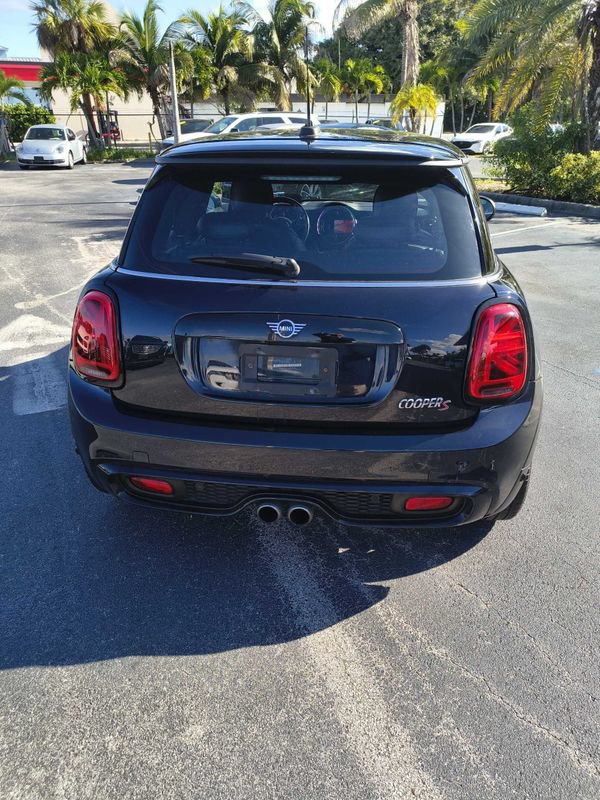 Used 2021 MINI Cooper S FWD image 6