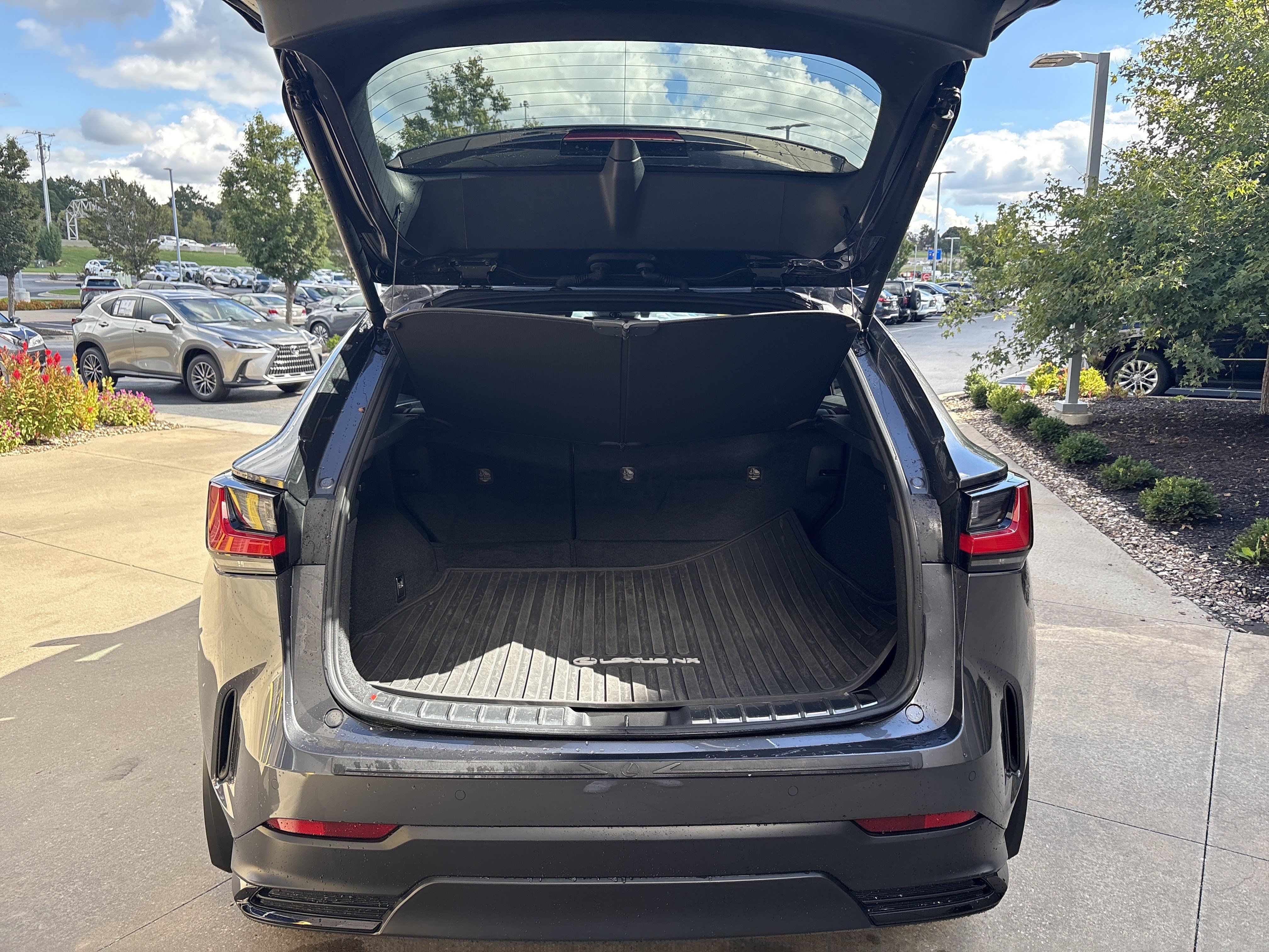 Used 2025 Lexus NX 350 AWD w/ Cold Area Package image 32
