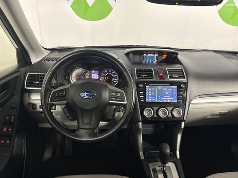 Used 2016 Subaru Forester 2.5i Premium AWD/4WD image 8