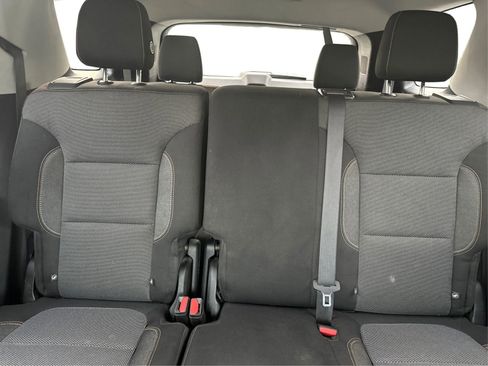 Used 2018 Chevrolet Traverse LS image 19