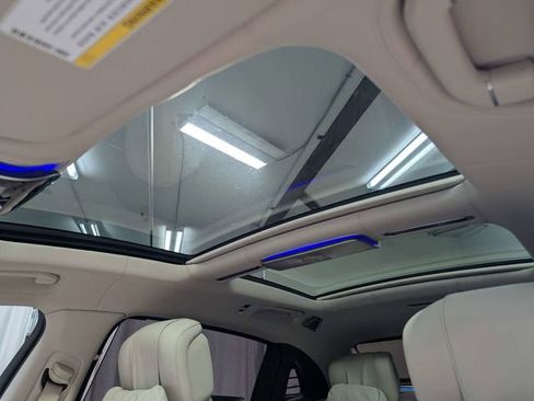 Used 2022 Mercedes-Benz Maybach S 580 4MATIC w/ Manufaktur Leather Package image 13