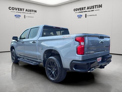 Used 2026 Chevrolet Silverado 1500 LT Trail Boss w/ Convenience Package II AWD/4WD image 4