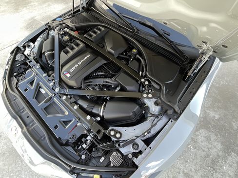 Used 2022 BMW M4 Competition w/ Executive Package RWD image 31