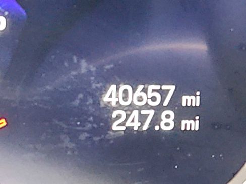 Used 2022 Porsche Cayenne Platinum Edition image 18