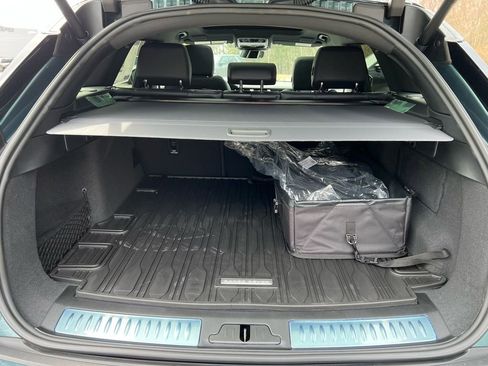 New 2026 Land Rover Range Rover Velar Dynamic SE AWD/4WD image 26