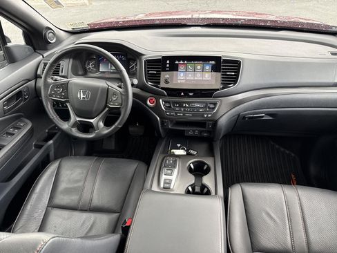 Certified 2024 Honda Passport TrailSport image 28